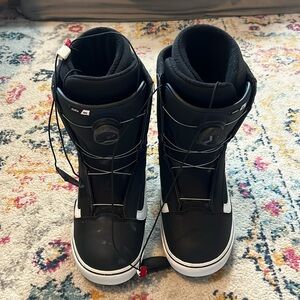 VANS Aura OG Snowboard Boots